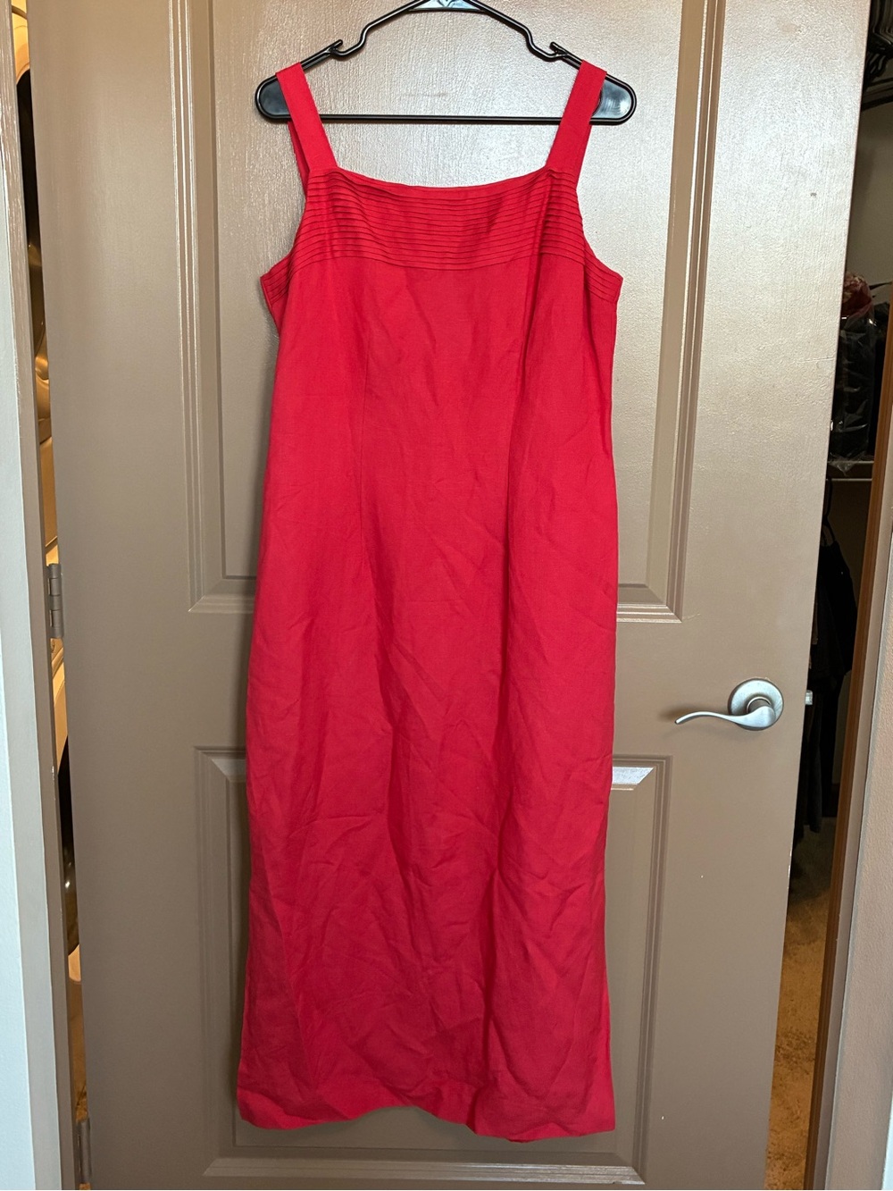 Vintage Jessica Howard Red Sleeveless Midi Dress with Pleated Bodice